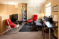 1136 E Hiddenview Dr-017